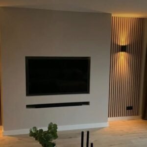 Cinewall Marilyn – Luxury Feature Wall with Fireplace and Shelves